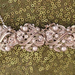 NWT Silver and Rhinestone Bracelet